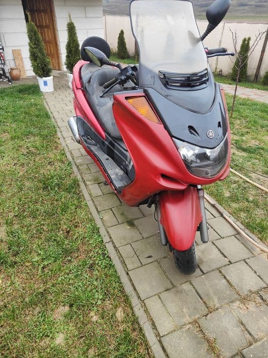 Vand scuter Yamaha Majesty