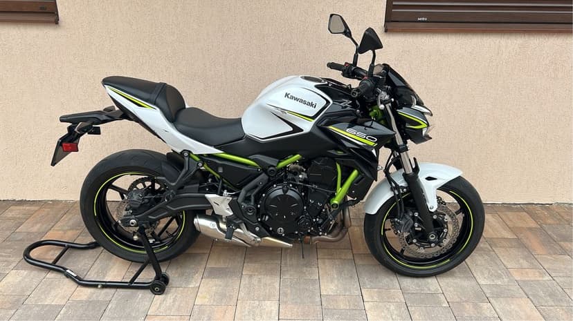 Kawasaki z650 an 2020 7000 km