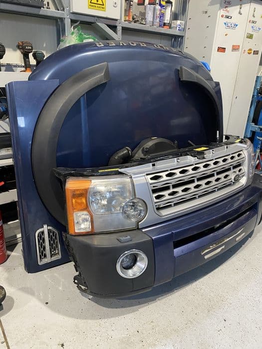 Fata completa Land Rover Discovery 3 capota bara far aripa trager