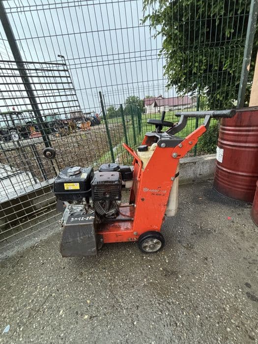 Masina de taiat asfalt beton  Husqvarna
