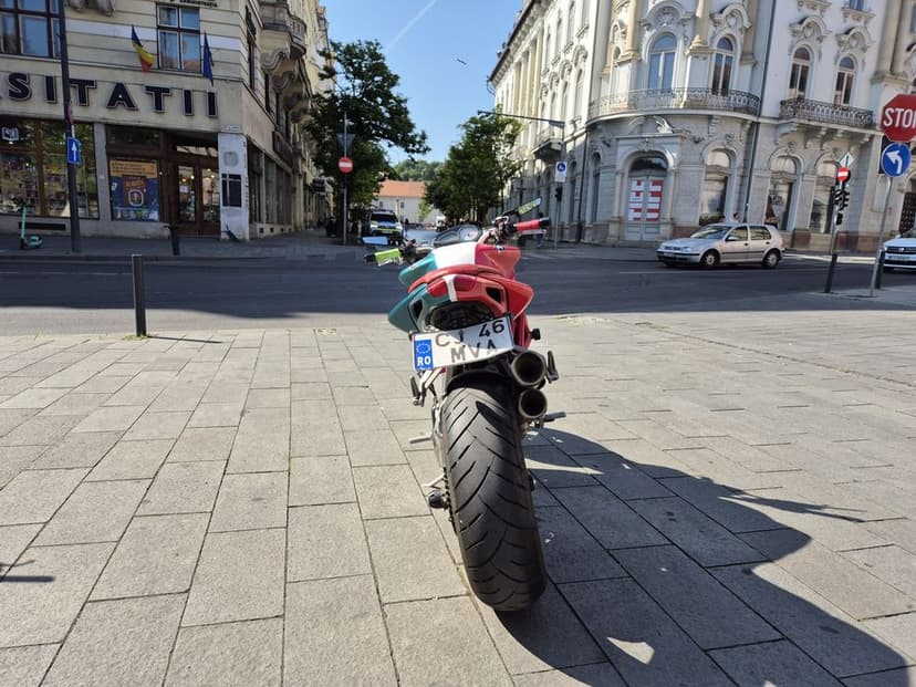 MV Agusta Brutale 910r
