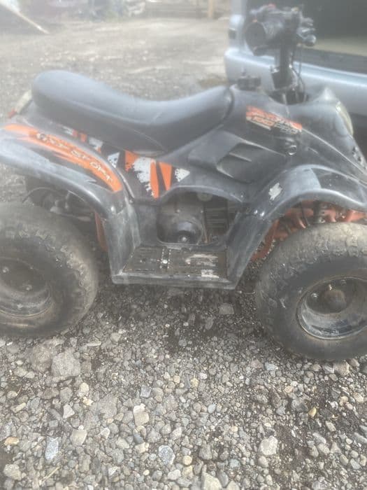 Vand atv 124cc pe benzina