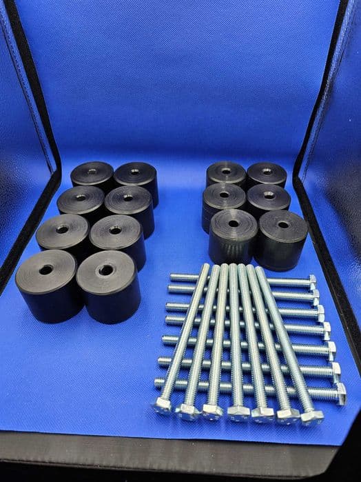 Bodylift Toyota Land Cruiser toate generatile 3/5 cm