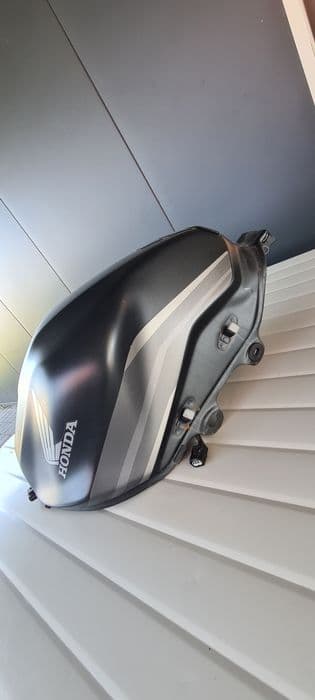 Rezervor Honda CBR 500R / furca / aripa / roata / discuri / motor far