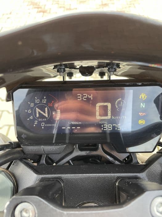 Honda CB650R 2021 A2 14.000km