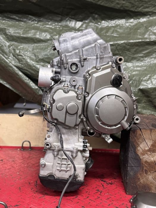 Vand motor 1000 Kawasaki ZX10R 2011-2015