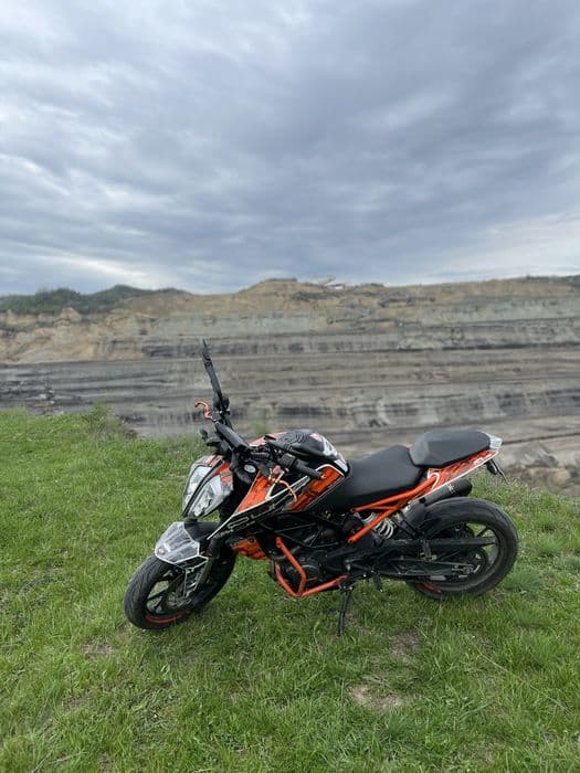 Ktm duke 125cm A1