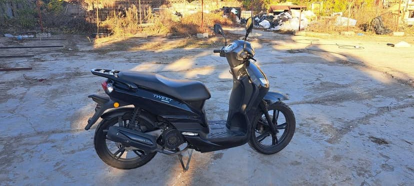 Peugeot Tweet 2021 / 125cc / Injectie/ Import Germania/ SYM Symphony !