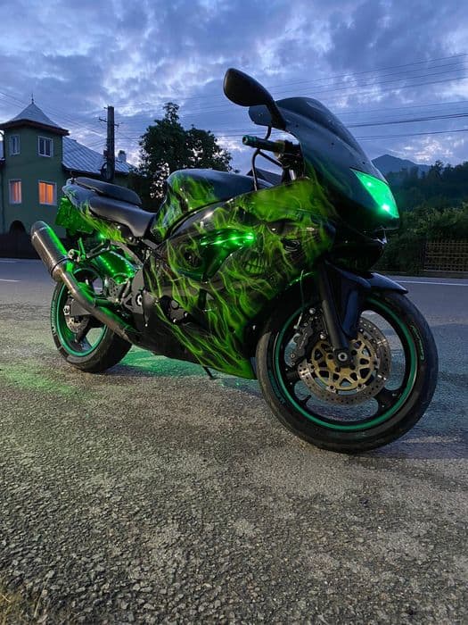 Kawasaki ninja zx9r 900 1999 aerografiat UNICAT