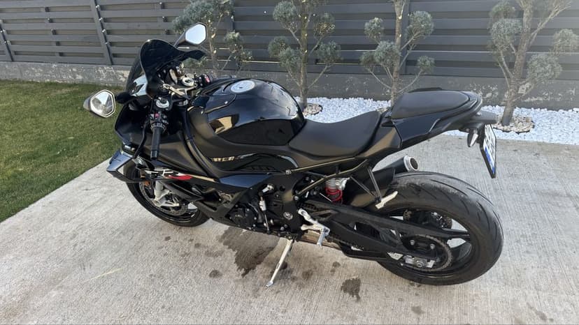 Moto BMW S1000RR 2024