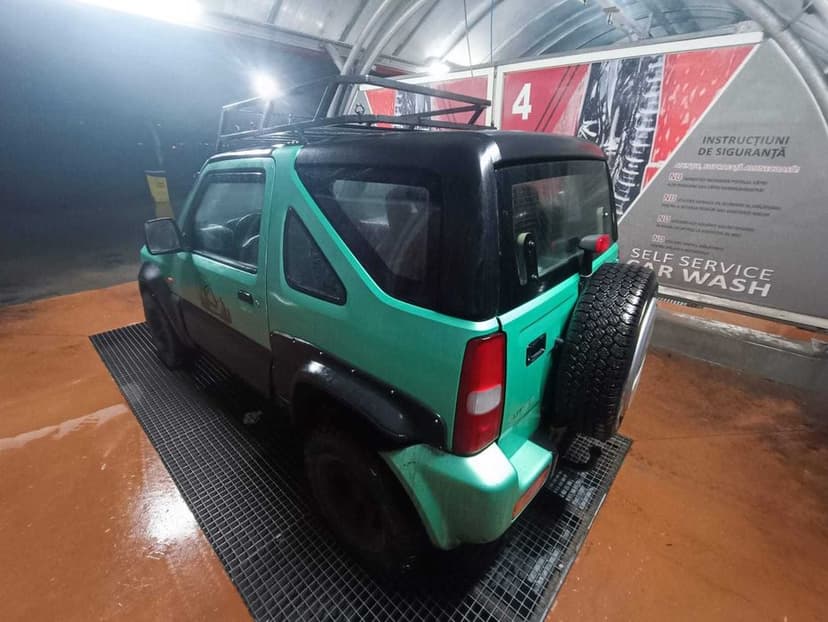Suzuki Jimny 2002