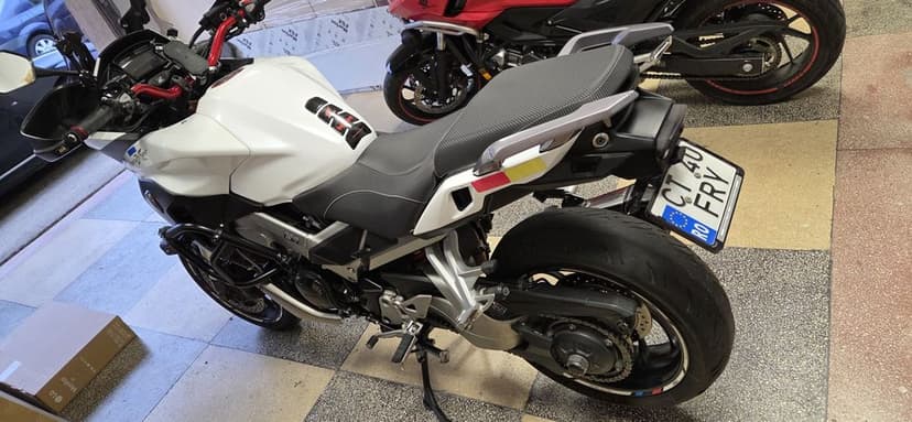 Honda VFR 800x crossrunner V-tec