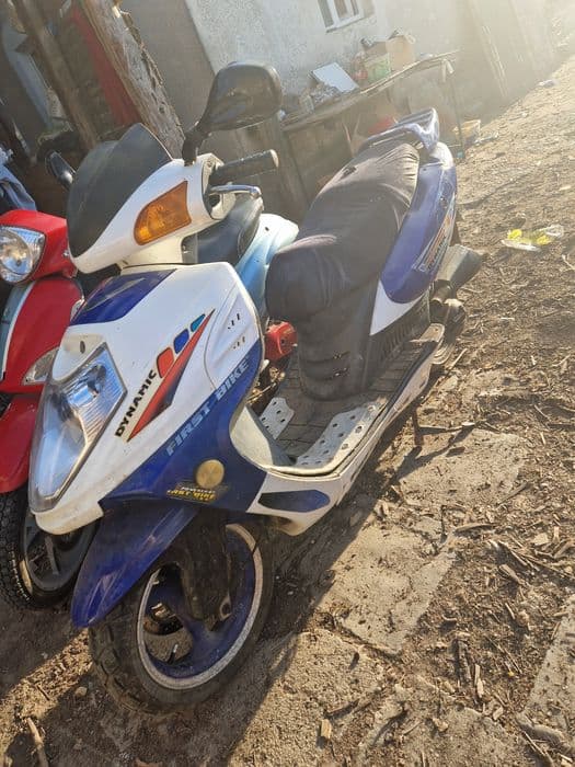 Vând scuter first bike dynamic 125