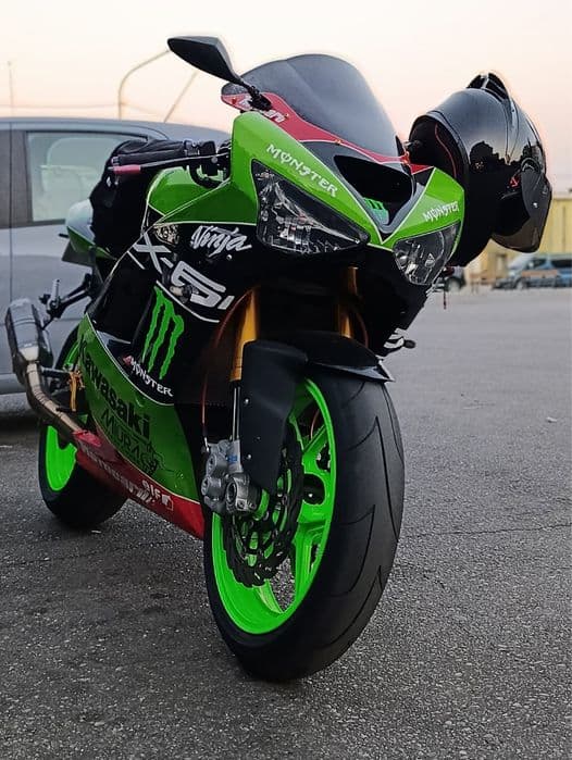 Kawasaki zx6r 636