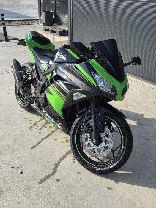 Kawasaki Ninja 300 ABS 2019 A2 - KRT EDITION
