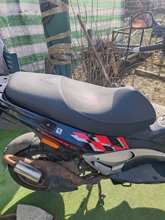 Scuter Gilera Runner