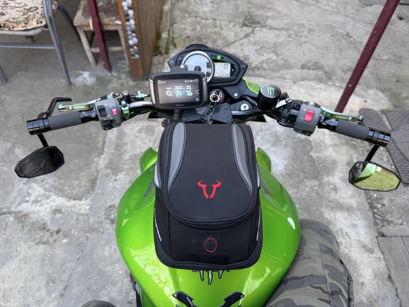 Kawasaki z750 ABS Navigatie evacuare sport omologata