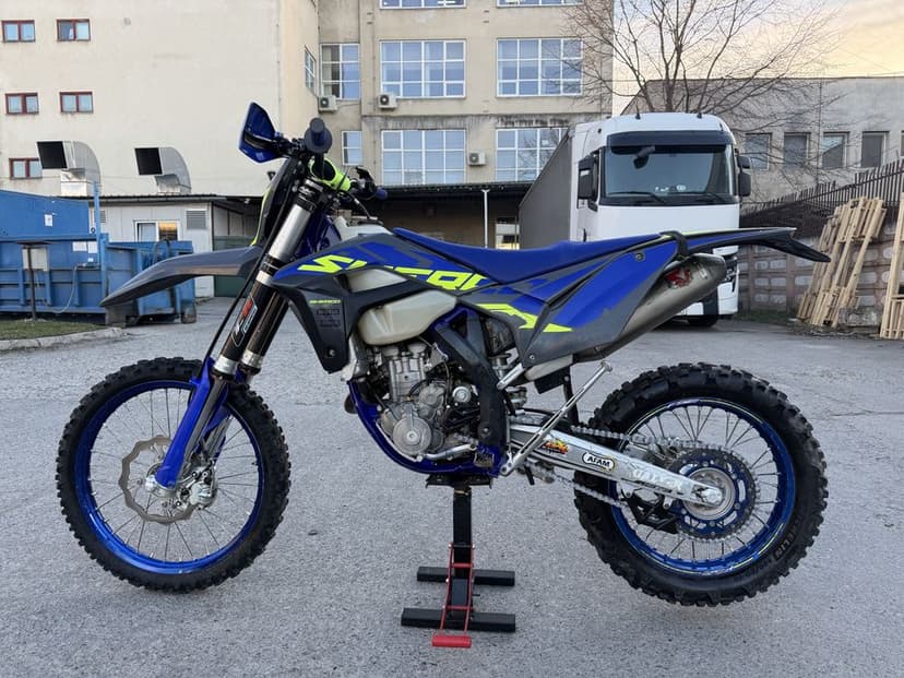 Vand sherco se-f 2018 cu acte 255h reale