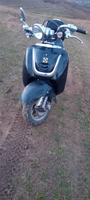 Scuter de vanzare cu acte