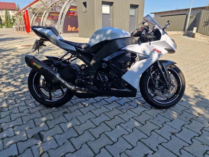 Vând Kawasaki  Ninja  Zx10r