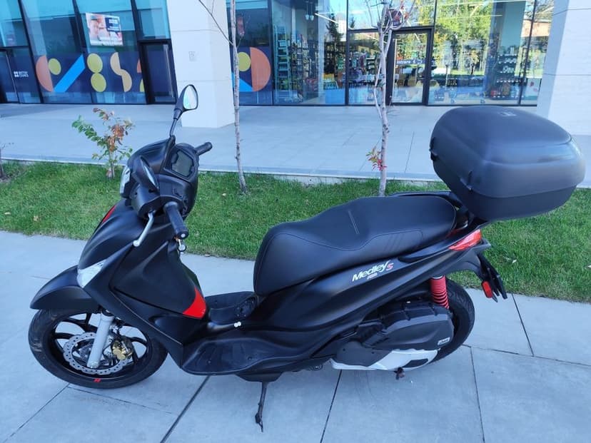 Piaggio medley S 125  LED ABS Start stop Cat B