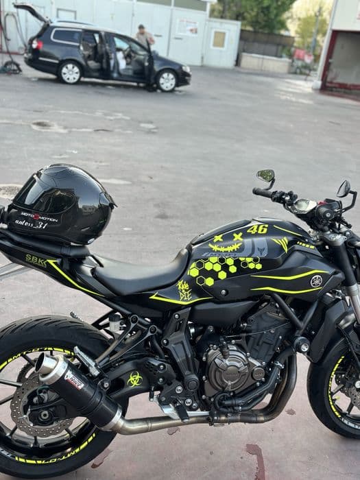 Yamaha MT-07 2017| 24.000 km | Negru | Stare excelentă