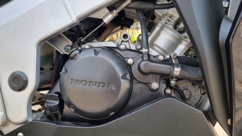 Honda CBR 125 R Repsol replica HRC