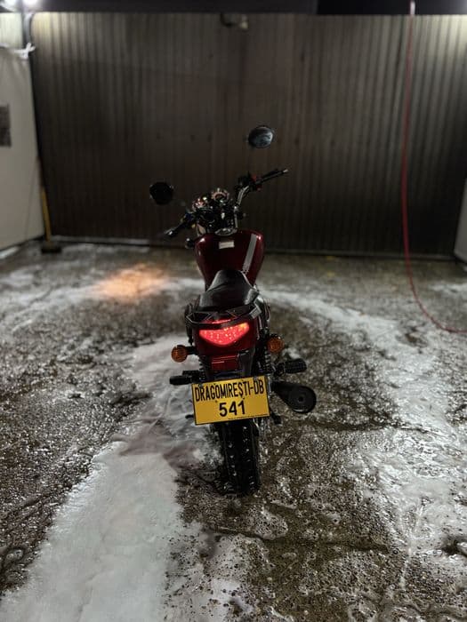 Moped barton , cutie manuala