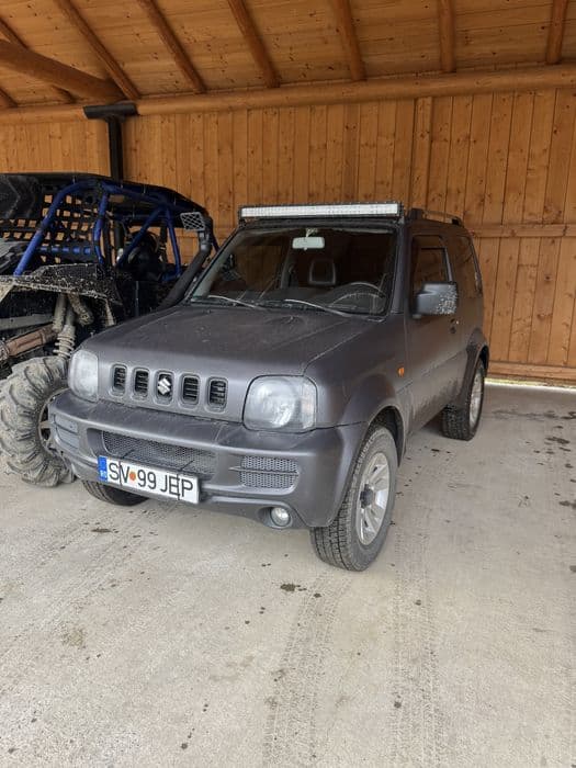 Vand Suzuki jimny 1.3 16 valve benzina