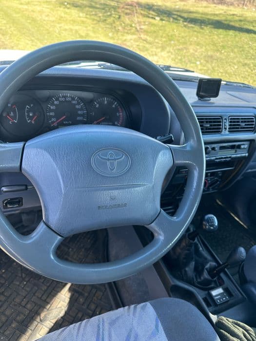 Toyota Land Cruiser Prado J90