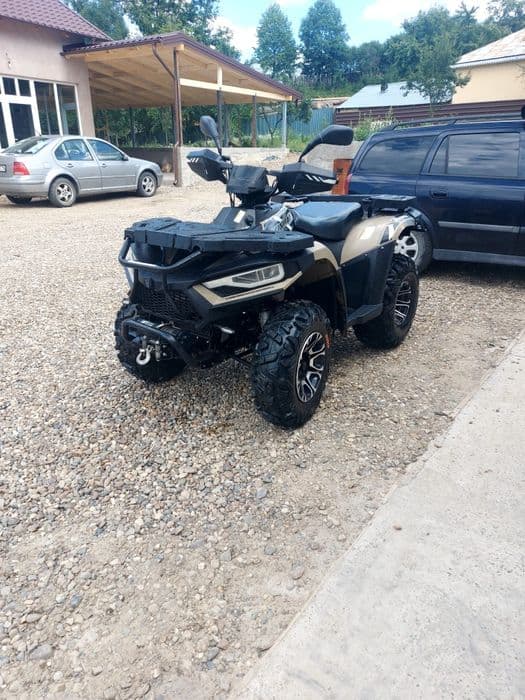 Vând linhai de 300 cc