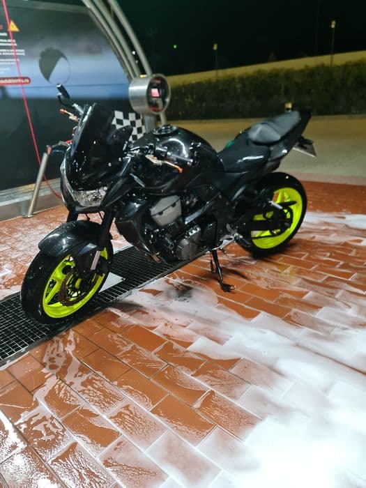 Kawasaki z750 facelift