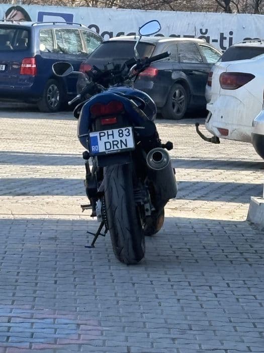 Kawasaki ZR-7 stare foarte bună , PREȚ FIX !!