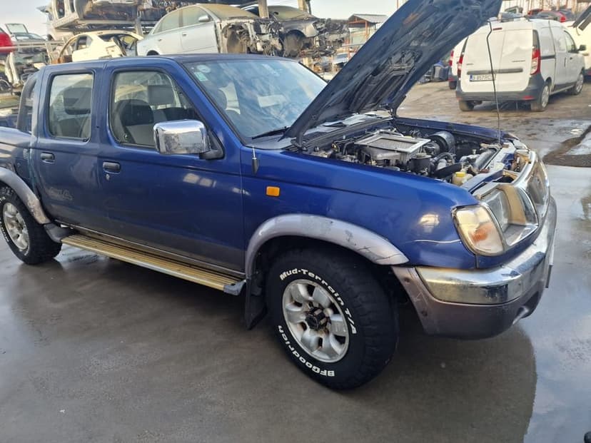 Dezmembram Nissan Navara D22 1998 2.5tdi 4x4