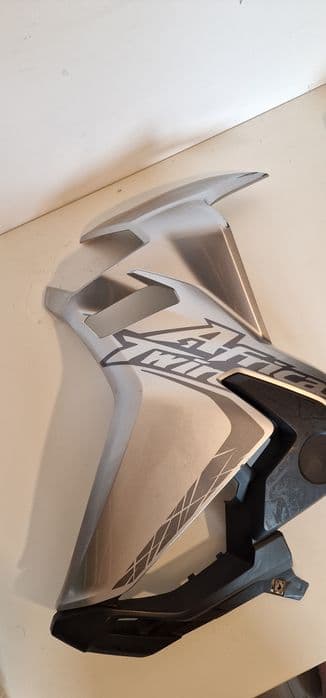 Carena stânga  Honda CRF 1000 Africa Twin