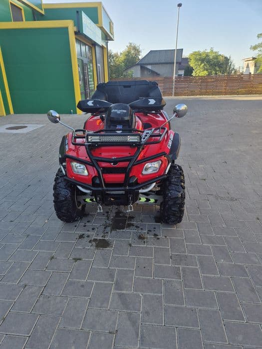 ATV CAN AM  bombardier  650 cc