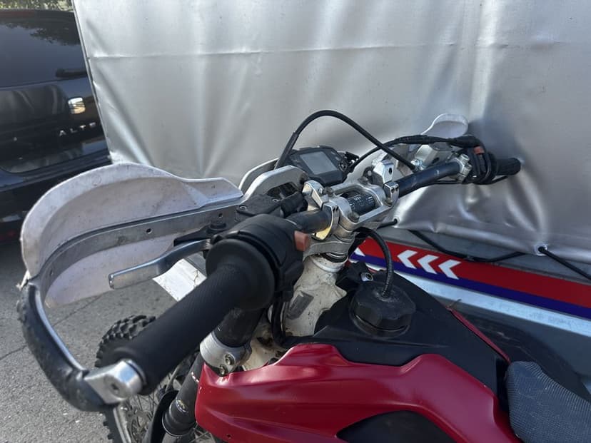 Vand Cross Enduro Husqvarna TE 450 4T 2010 pornire buton