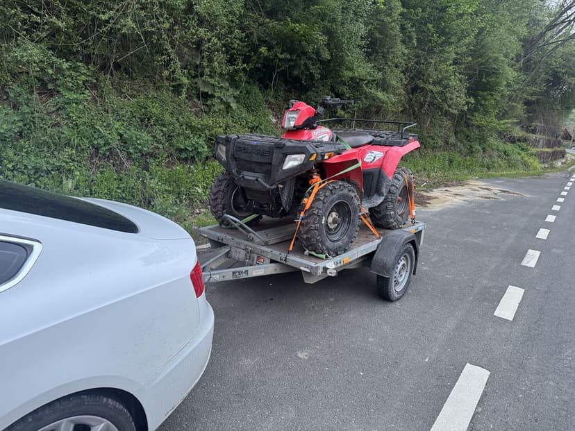 Polaris Sportsman 700 EFI Vând Sau SCHIMB