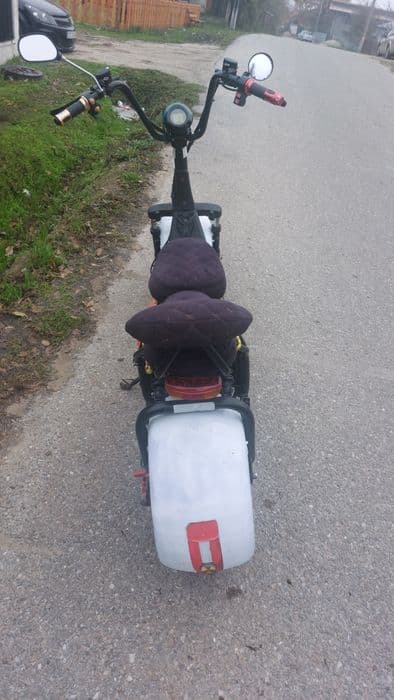 Vând scuter electric