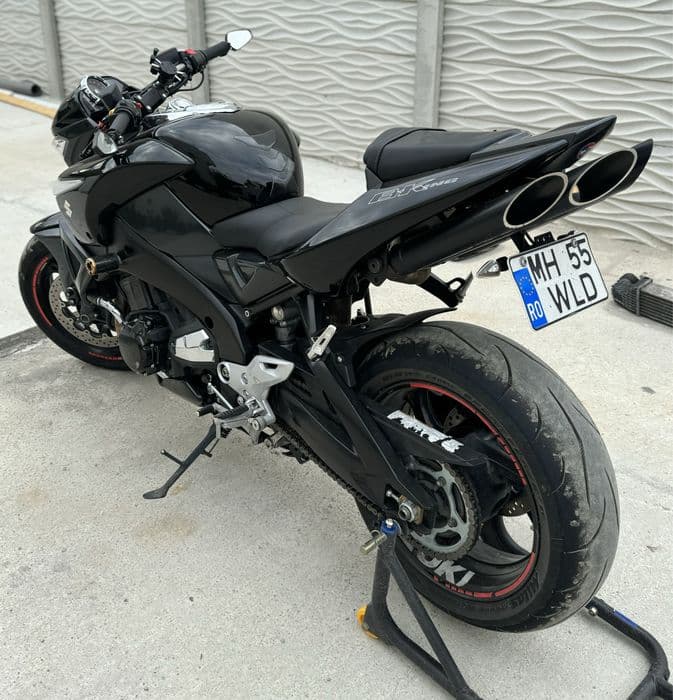 Suzuki GSX 1300 B King Black Edition