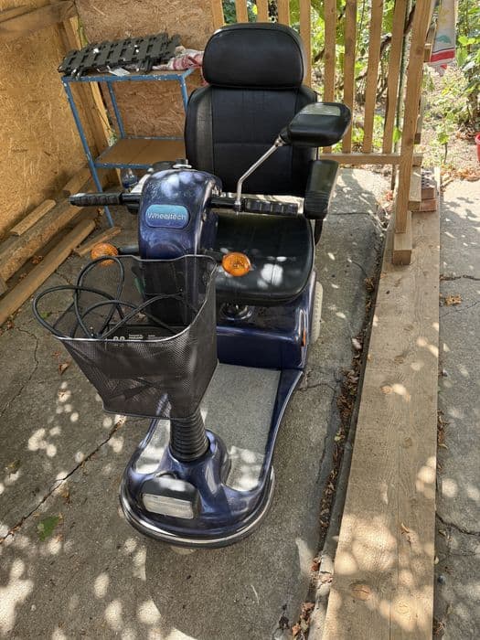 carucior electric  mercury m36