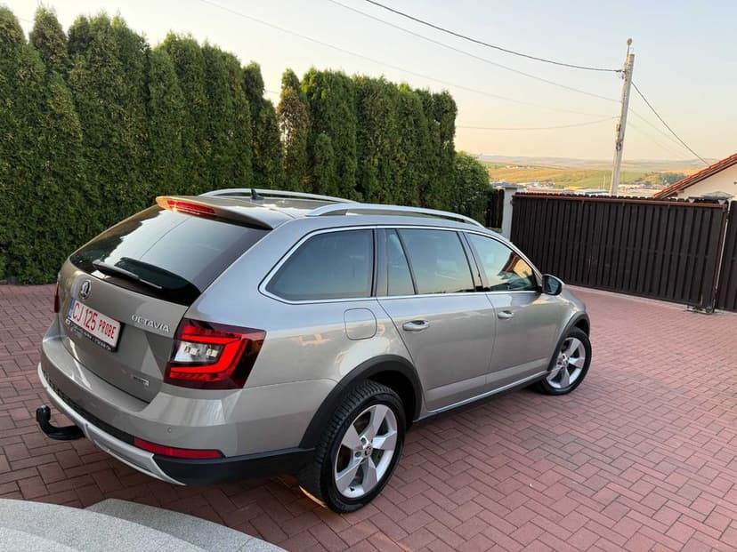 Skoda Octavia Scout 4x4 *Garantie*Rate*Tva deductibil