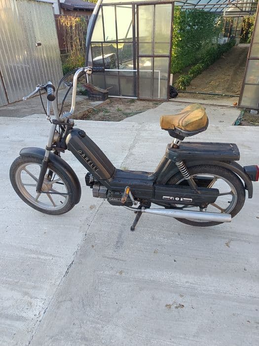 Moped/scuter/motoreta garelli cu pedale, motor 49 cc, merge perfect