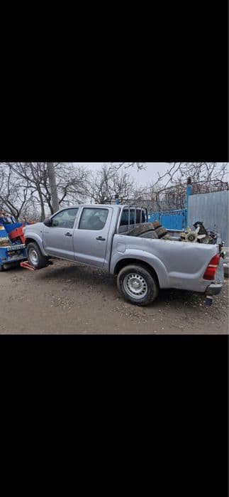 Dezmembrez toyota hilux  2006-2025