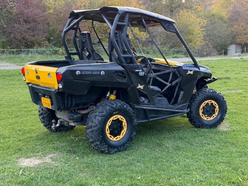 Can am Maverick Commander 1000xt 2014