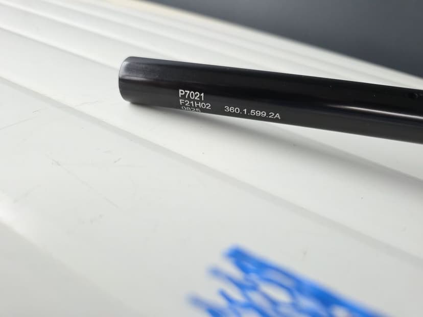 DUCATI Streetfighter  V2 ghidon nou , Original