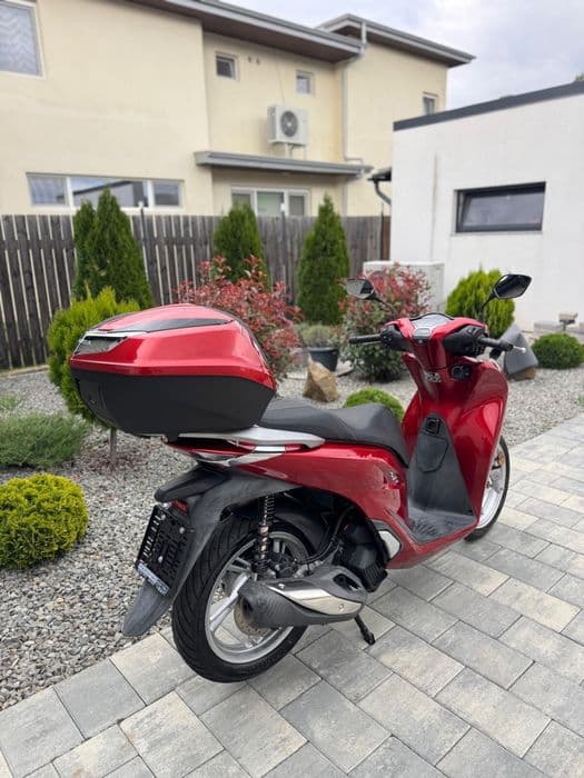 Honda Sh 125 i categoria B