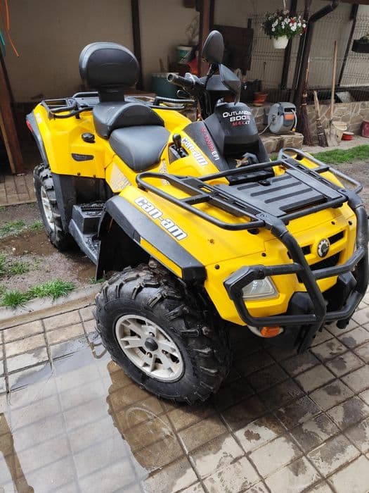 Can Am Outlander 800 xt max