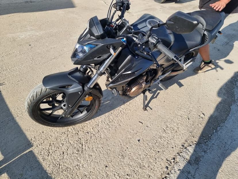 Vand motocicleta Honda cb500f