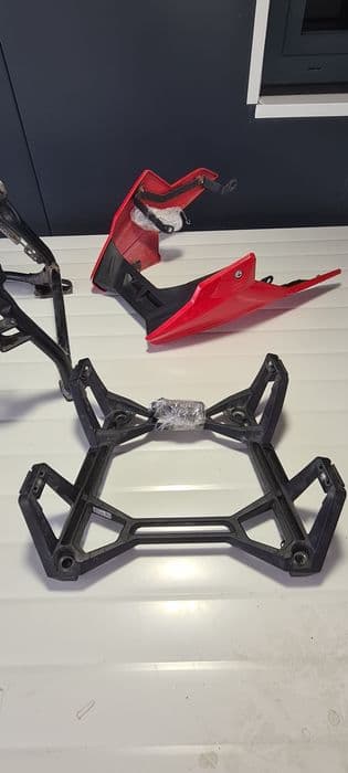 Evacuare sport completa Dominator BMW F900R cric central bugspoiler